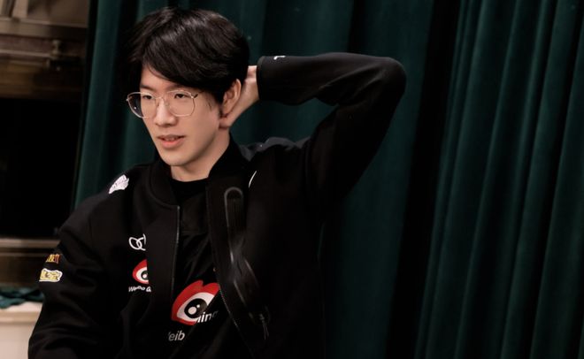 更传递了一 更传递了一