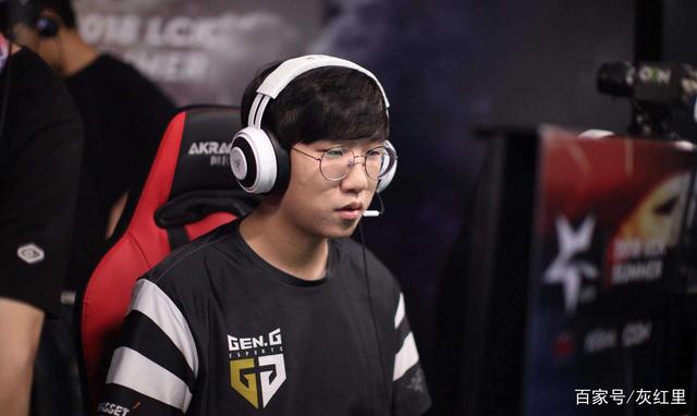 利拉德持球 利拉德持球