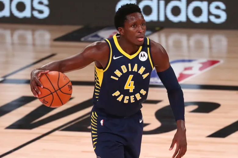 收形成三人 收形成三人